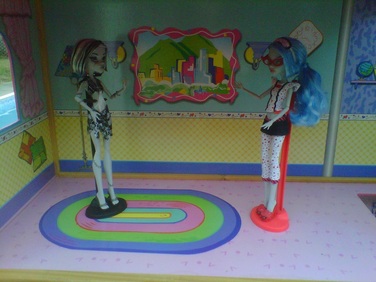 Monster High Dolls Frankie and Goulia