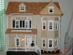 Front Opening Country Victorian Dollhouse