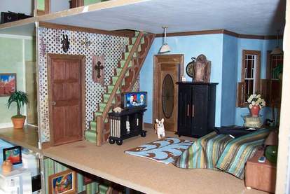 San Franciscan Dollhouse Bedroom 2