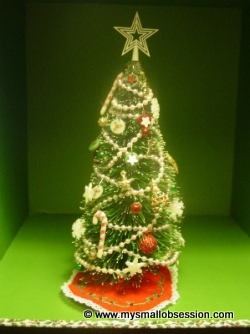 Dollhouse Christmas Ornament Tutorial
